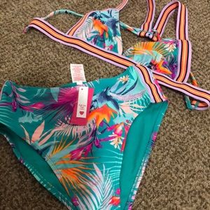 2 piece high waist bikini *BOTTOMS NEVER WORN*